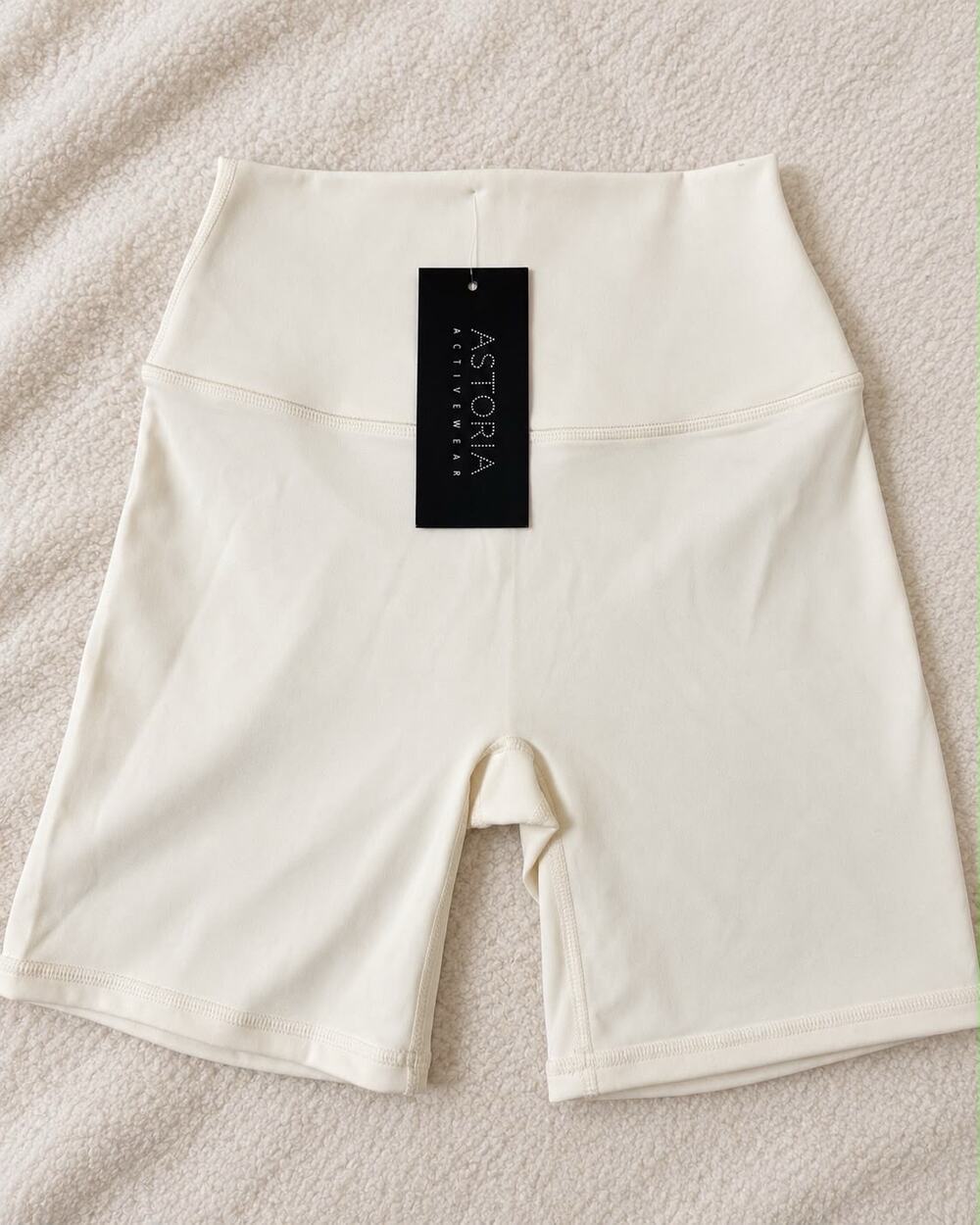 Astoria Activewear Womens High Waisted Biker Shorts Small Ivory Off White Stretc